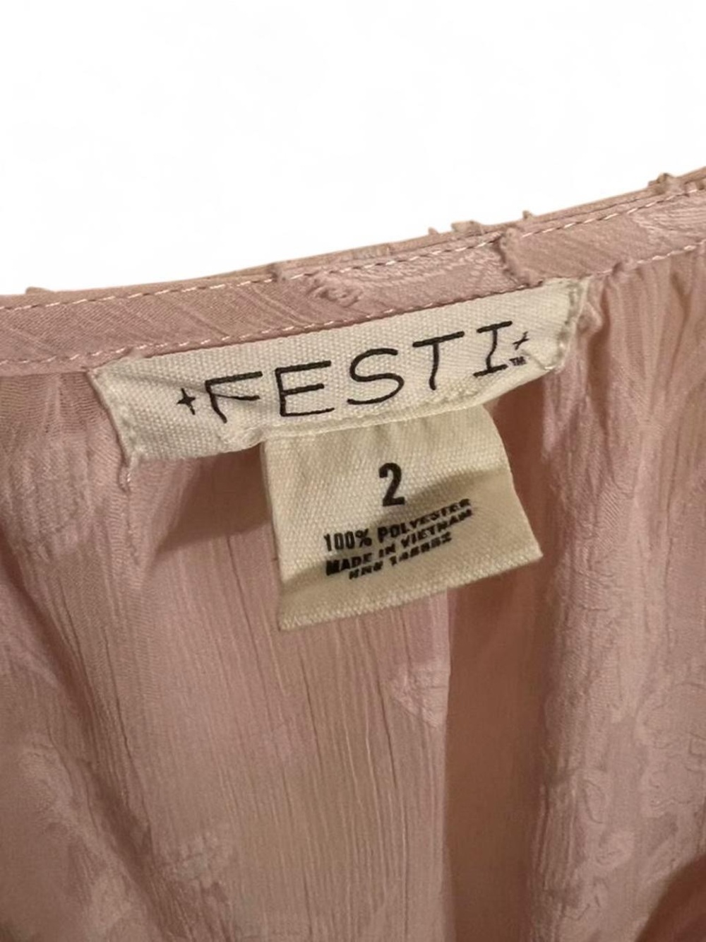 Torrid Festi Blush Floral Ruffle V-Neck Blouse - Picture 5 of 8